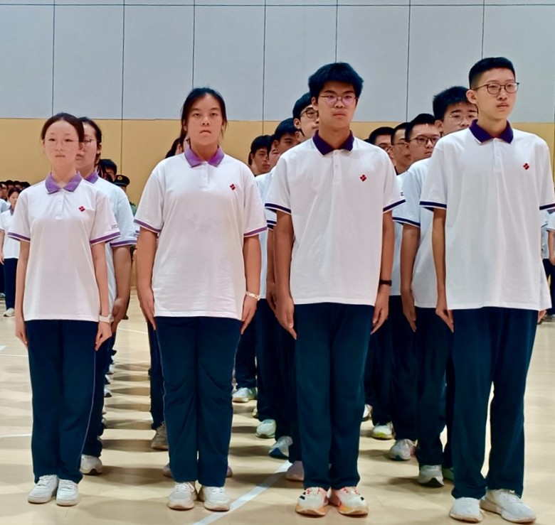 13班队列会操.jpg